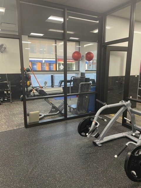 Dgy Stretch Room